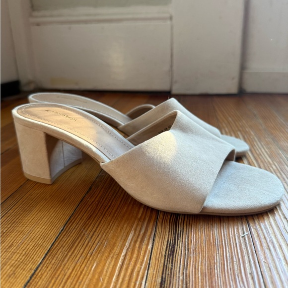 & Other Stories - block heels suede - Picture 2 of 7